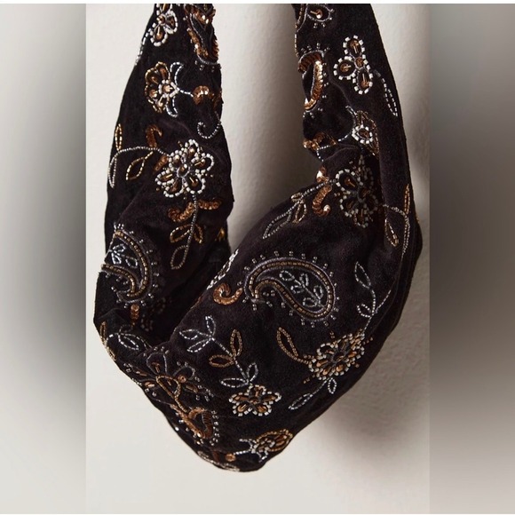 Free People Nashville Nights black velvet embroidered bag new NWT party night - Picture 4 of 11